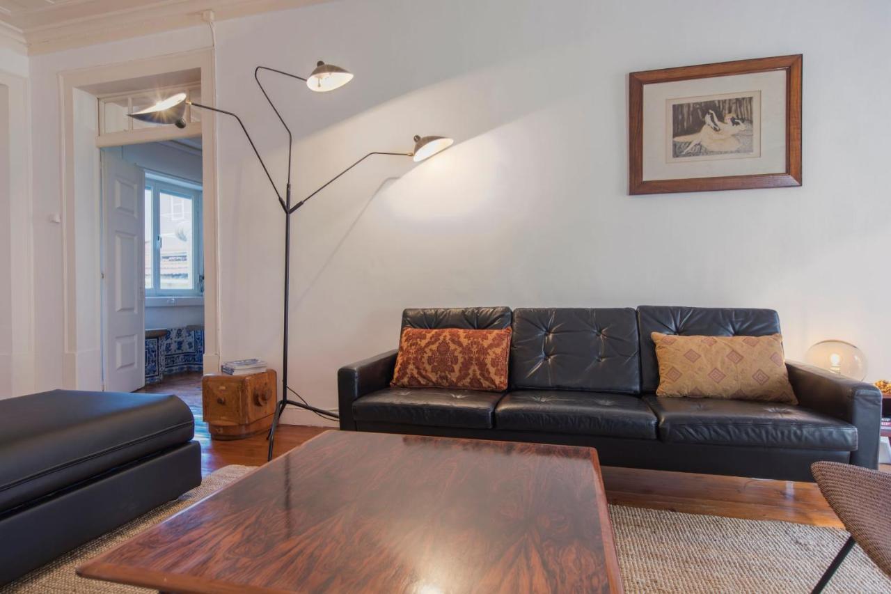 Lovelystay - Chiado 2 Bedroom Charm! Lisboa Exterior foto
